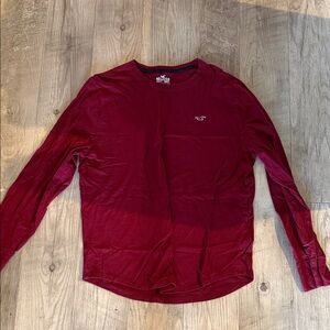 Hollister Men's Burgundy Long Sleeve Tee